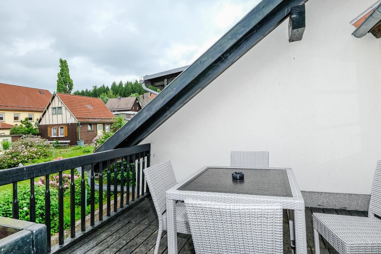 Hotel Garni Und Gaststaette Zum Holzfaeller Ширке Экстерьер фото