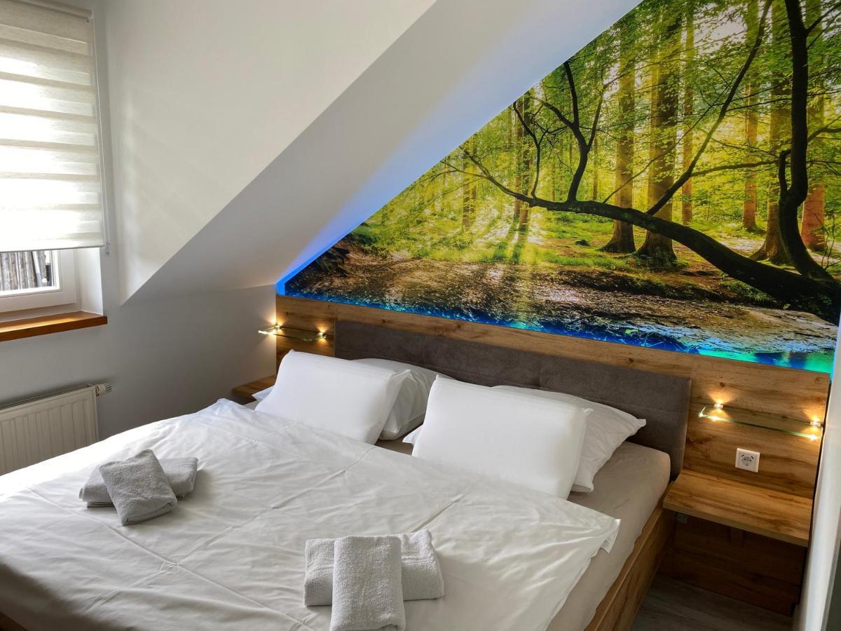 Hotel Garni Und Gaststaette Zum Holzfaeller Ширке Экстерьер фото